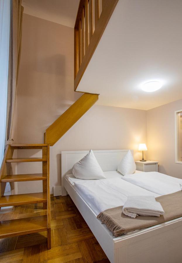Michalska Apartment Prague Exterior photo